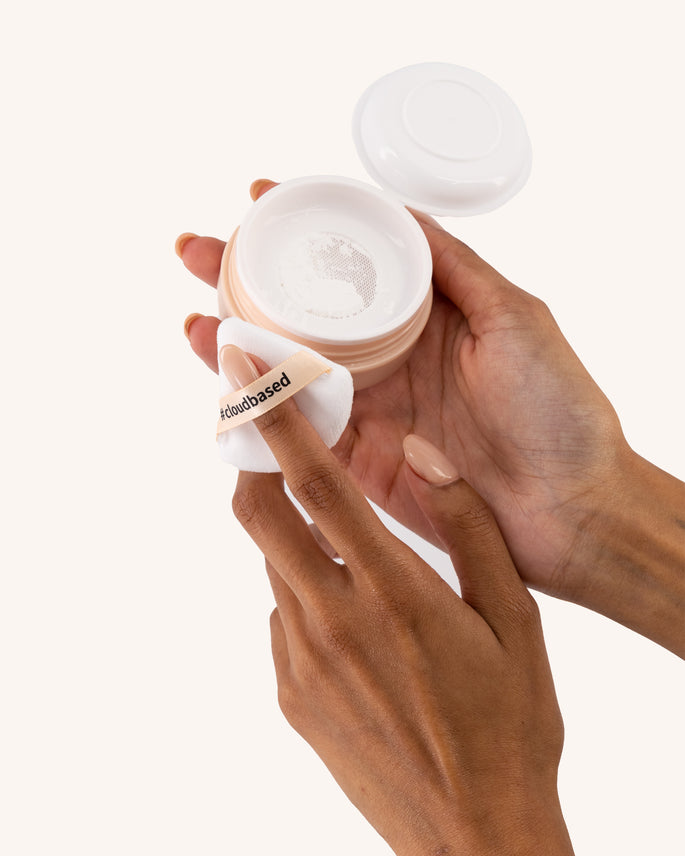 Blurring Powder Bench #CloudBased - universal blurring powder – swiitchbeauty