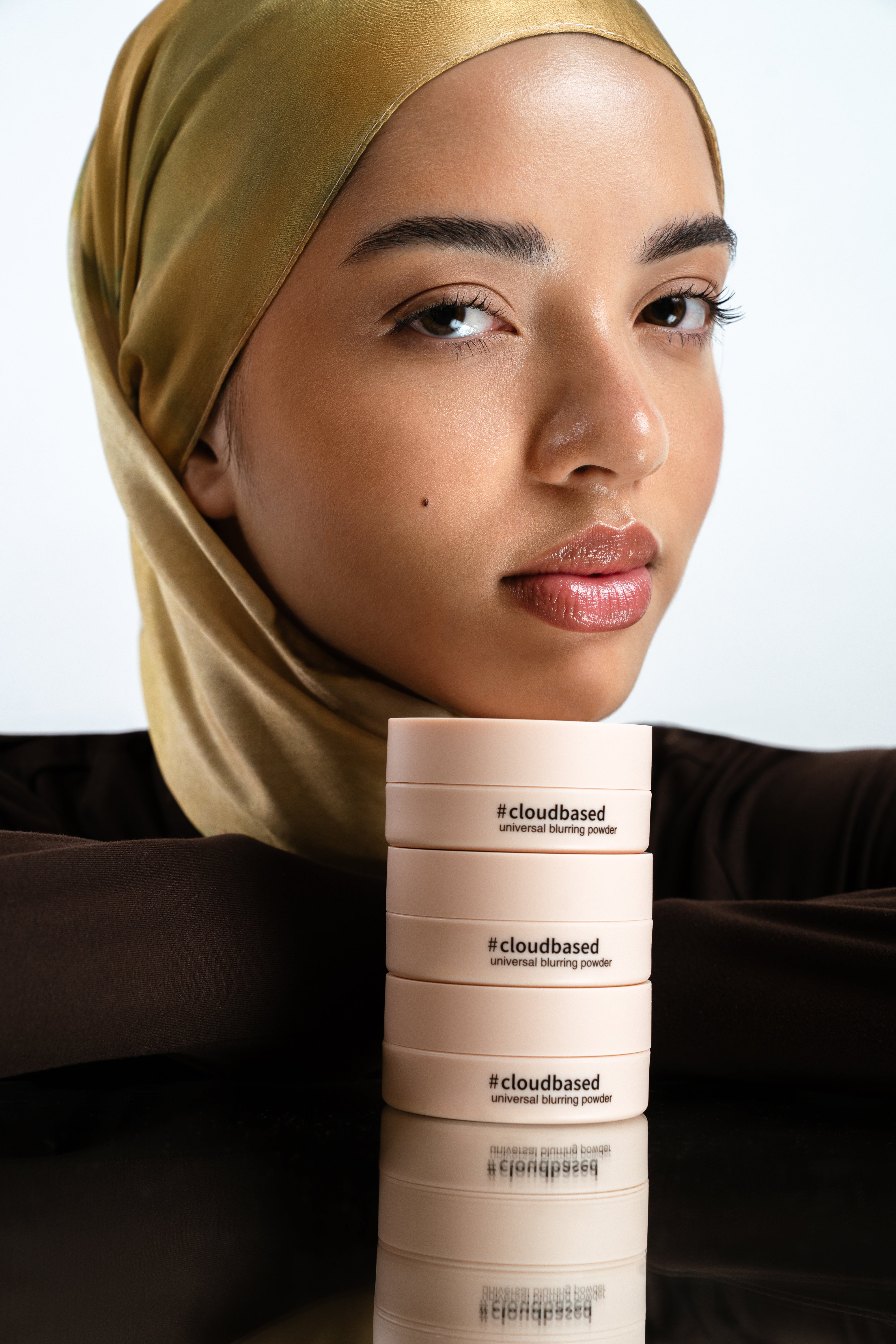 #CloudBased - universal blurring powder